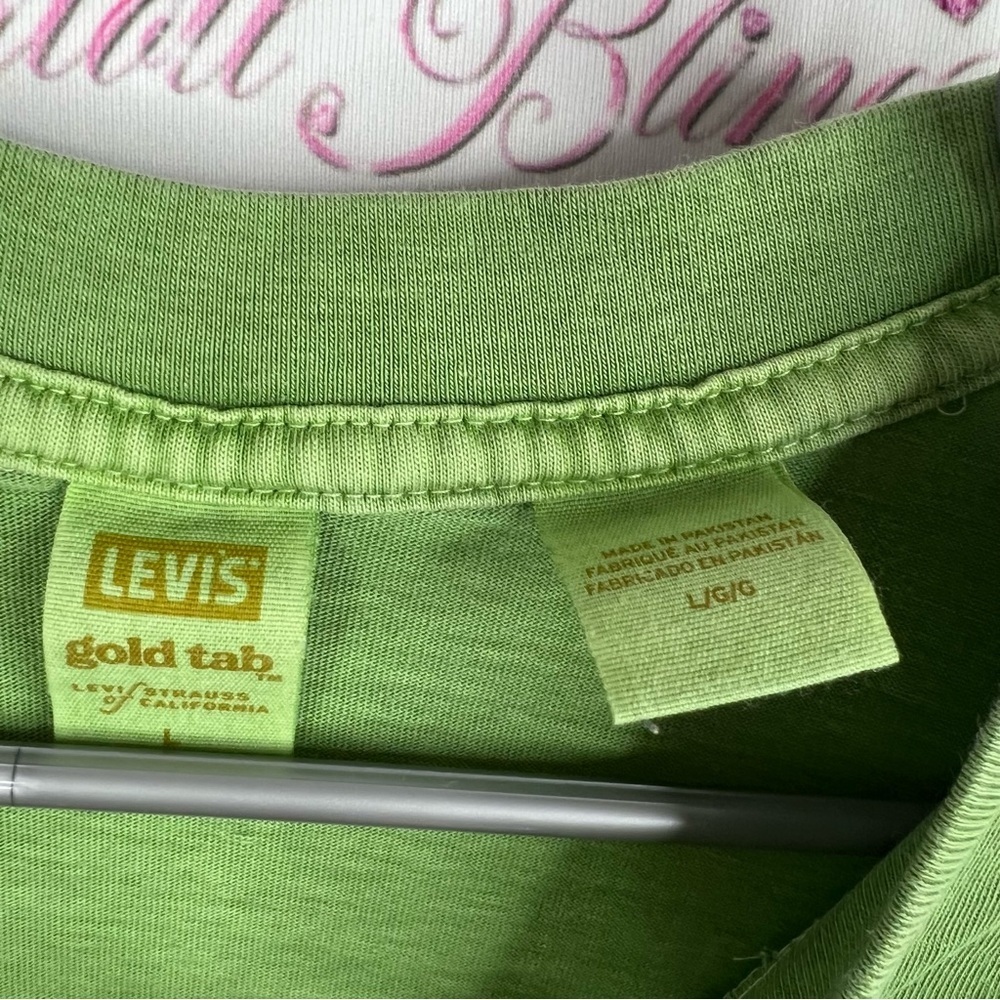 Levi's tshirt tee comfy stretchy gold tab Classic Green Short Sleeve Tee - Picture 5 of 6